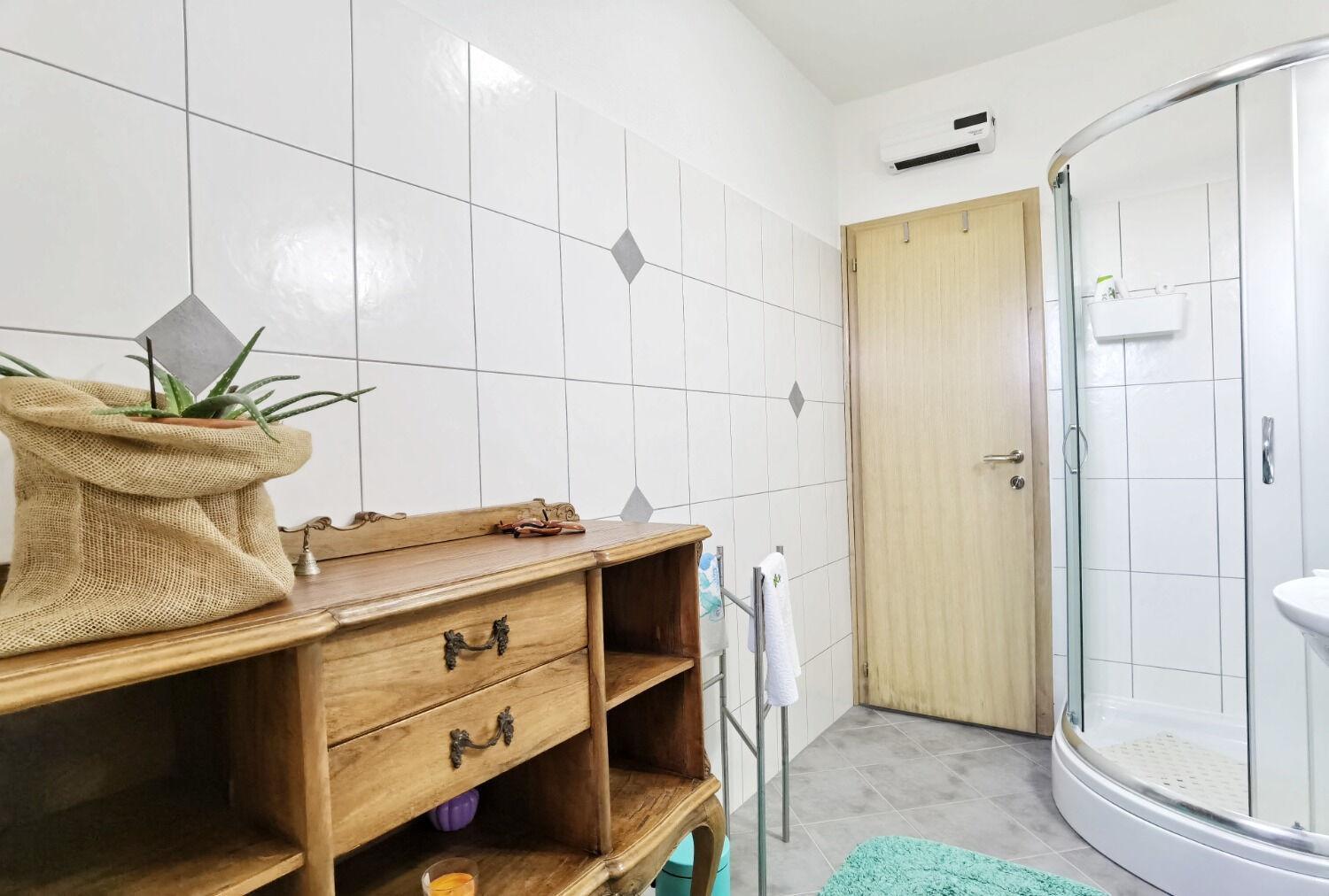 Apartments Adria - Seafront & Seaview Lukovo Sugarje Ngoại thất bức ảnh